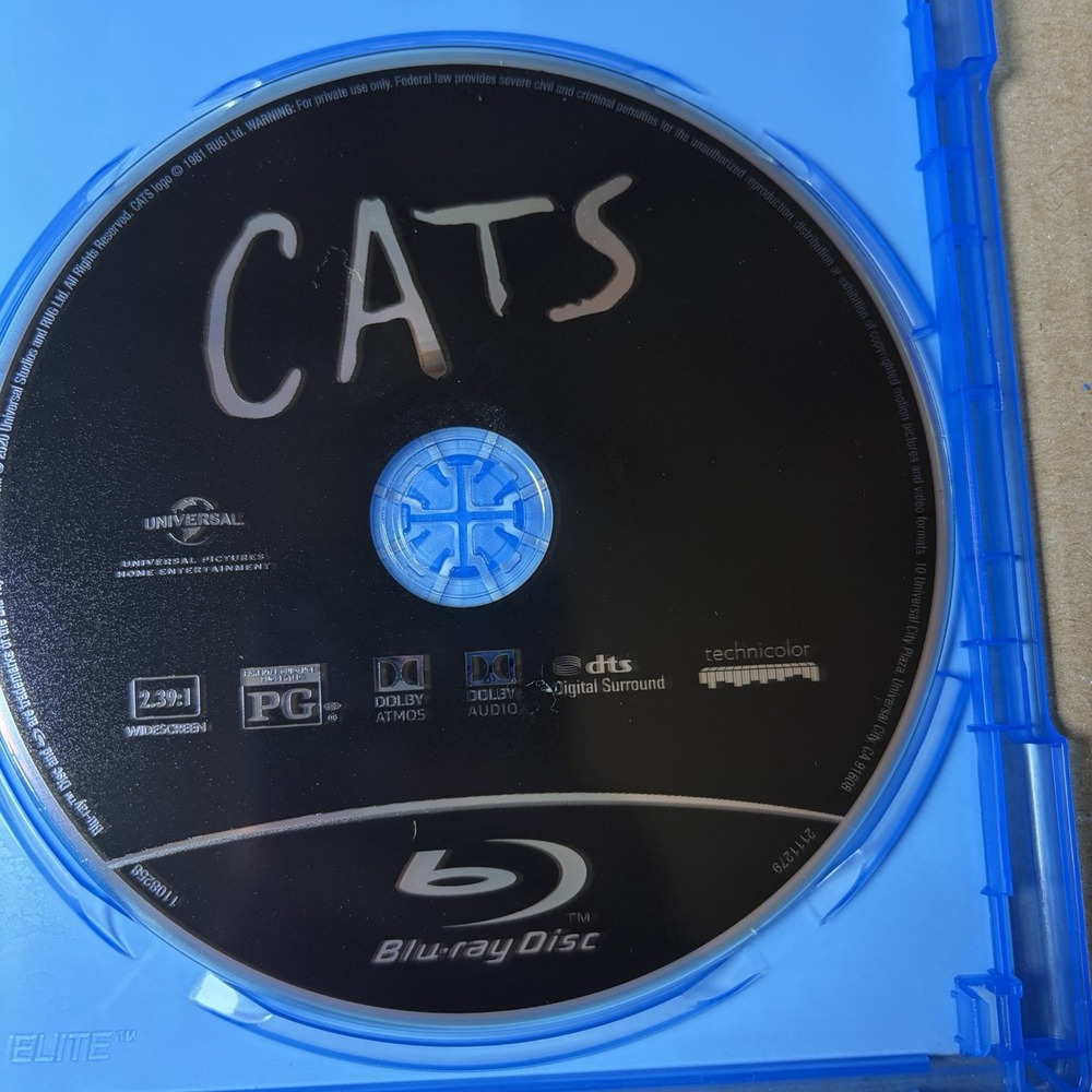 Cats Blu-Ray & DVD Set - Picture 5 of 5